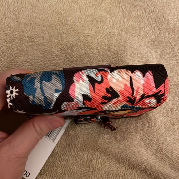 Vera Bradley Lighten Up RFID Small Wallet NWT - Picture 6 of 12